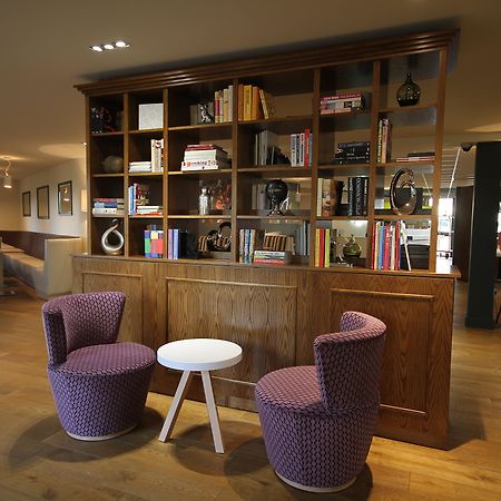 Holiday Inn Huntingdon Racecourse By Ihg Eksteriør bilde