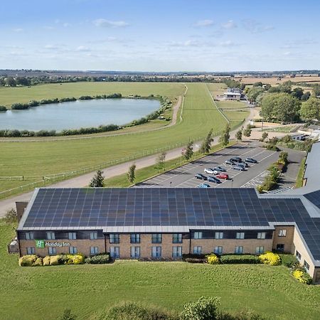 Holiday Inn Huntingdon Racecourse By Ihg Eksteriør bilde