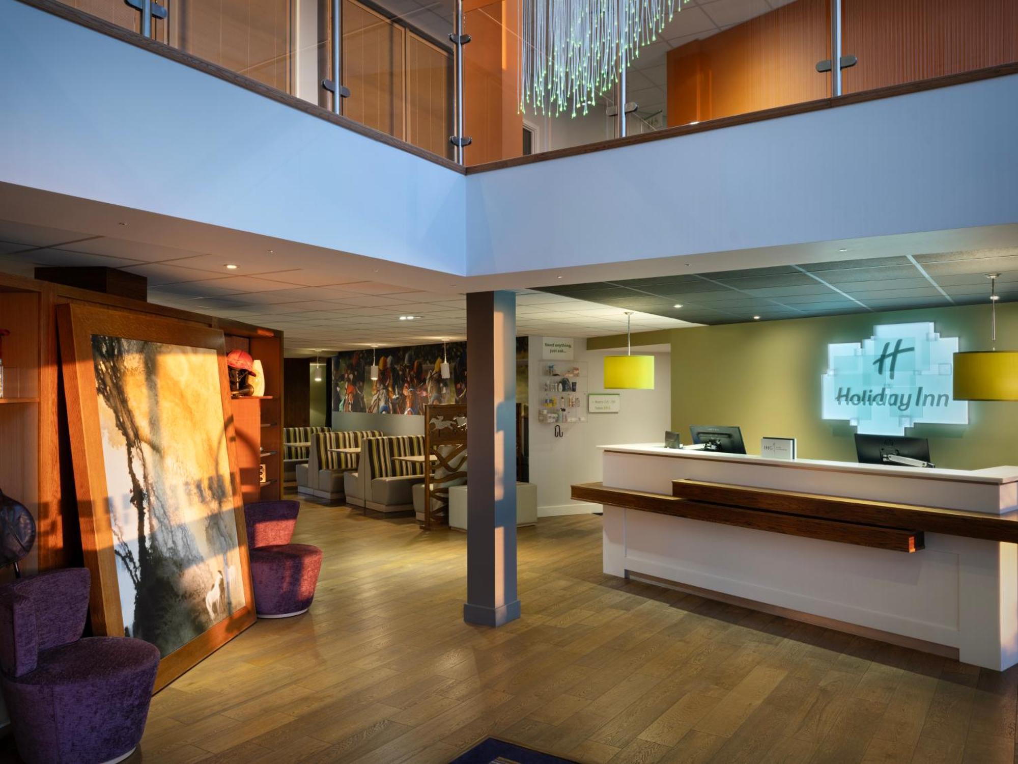 Holiday Inn Huntingdon Racecourse By Ihg Eksteriør bilde