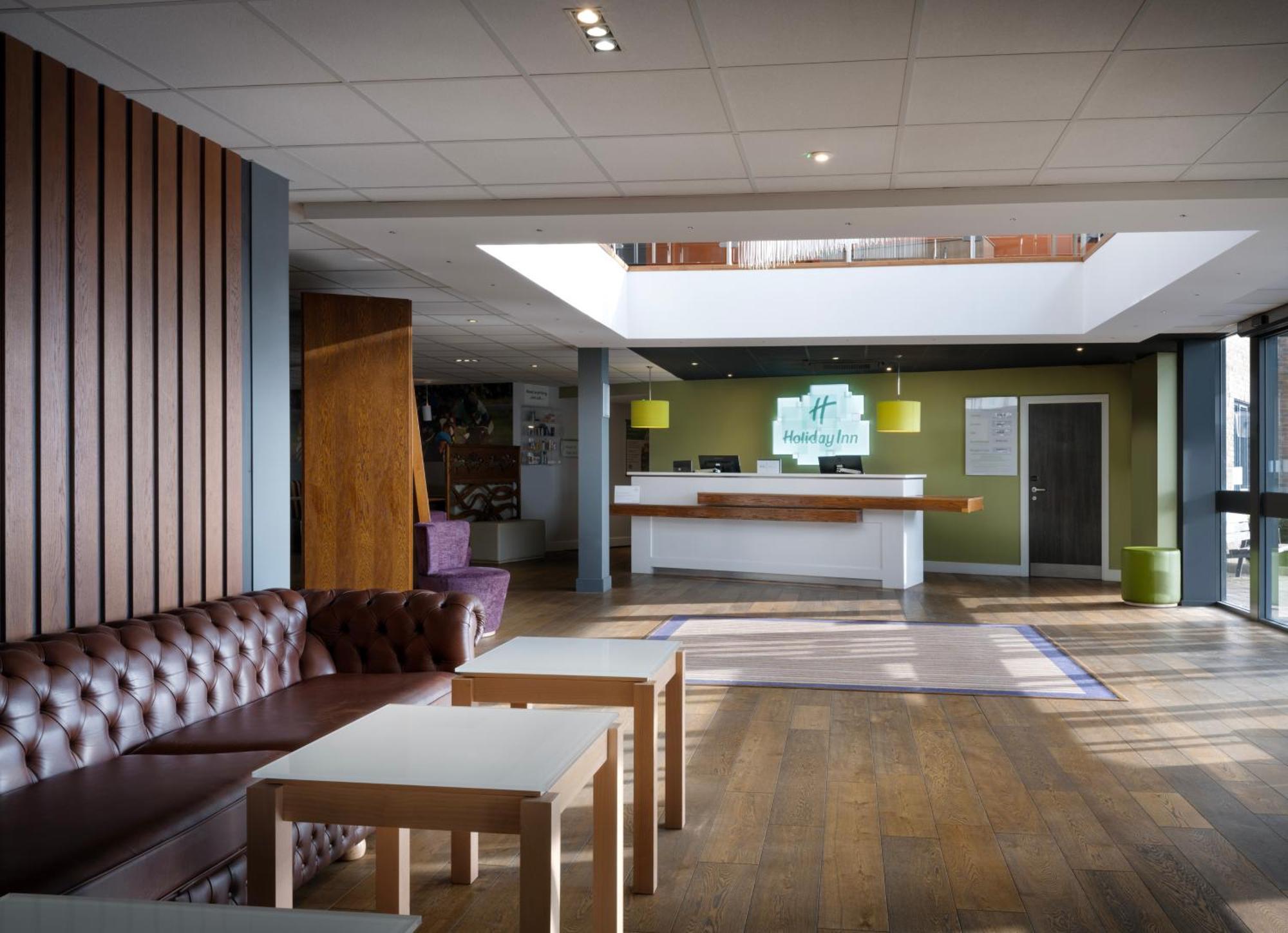 Holiday Inn Huntingdon Racecourse By Ihg Eksteriør bilde