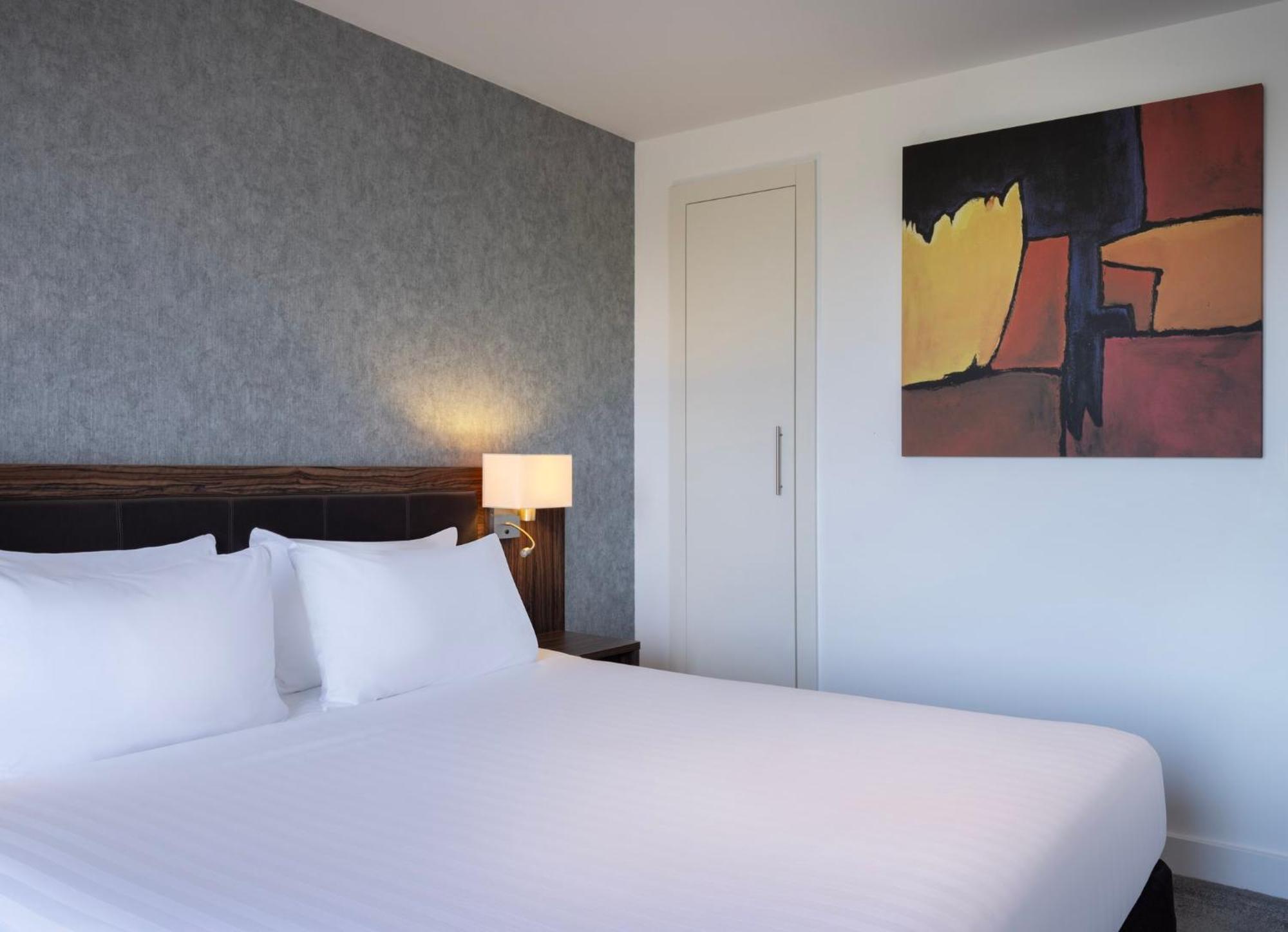 Holiday Inn Huntingdon Racecourse By Ihg Eksteriør bilde